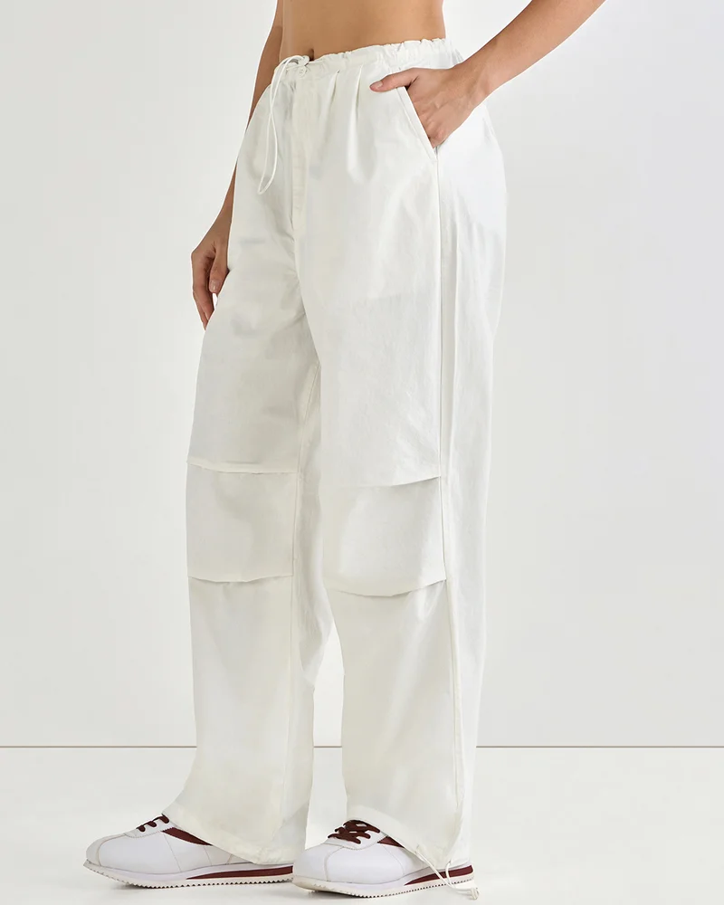 bewakoof Women's Off White Baggy Oversized Parachute Pants